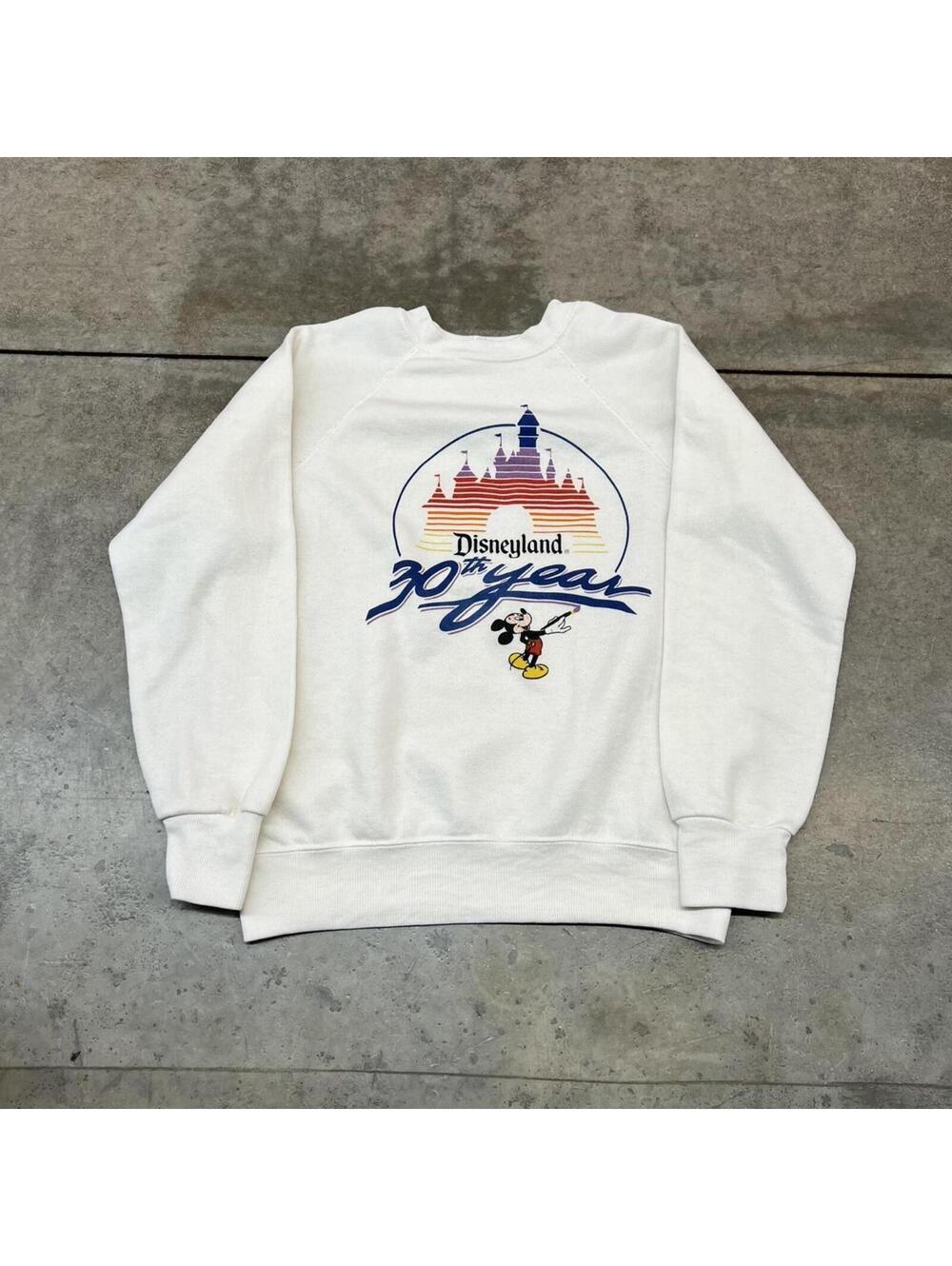 vintage disneyland mickey mouse white made in usa crewneck size medium